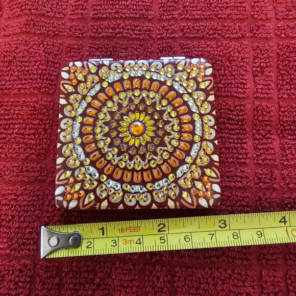 Diamond Painting Mirror Compact - Picture 3 of 6